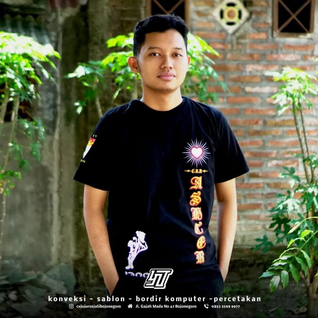 KAOS BERKUALITAS DI BOJONEGORO