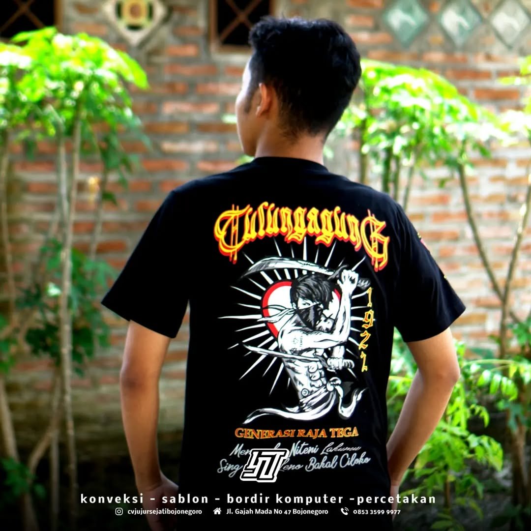 KAOS BERKUALITAS DI BOJONEGORO