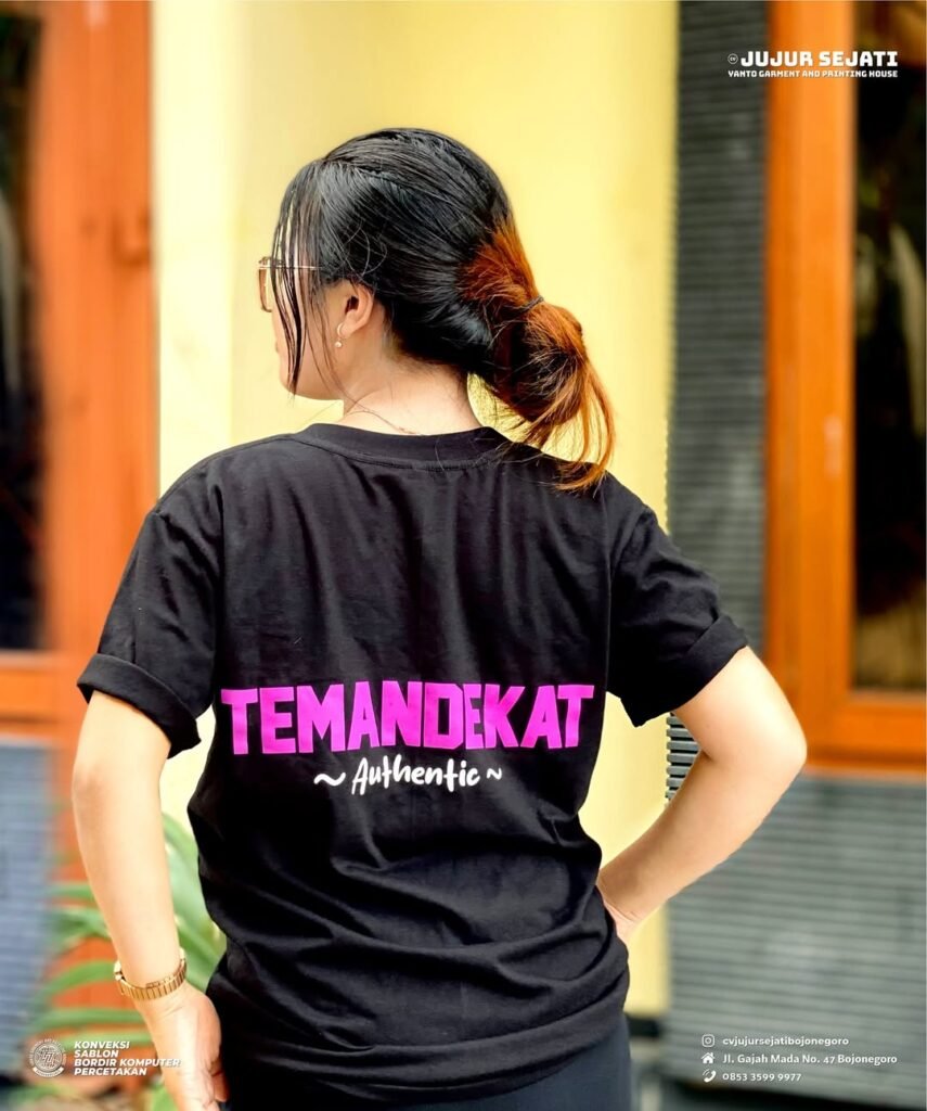 KAOS BERKUALITAS DI BOJONEGORO