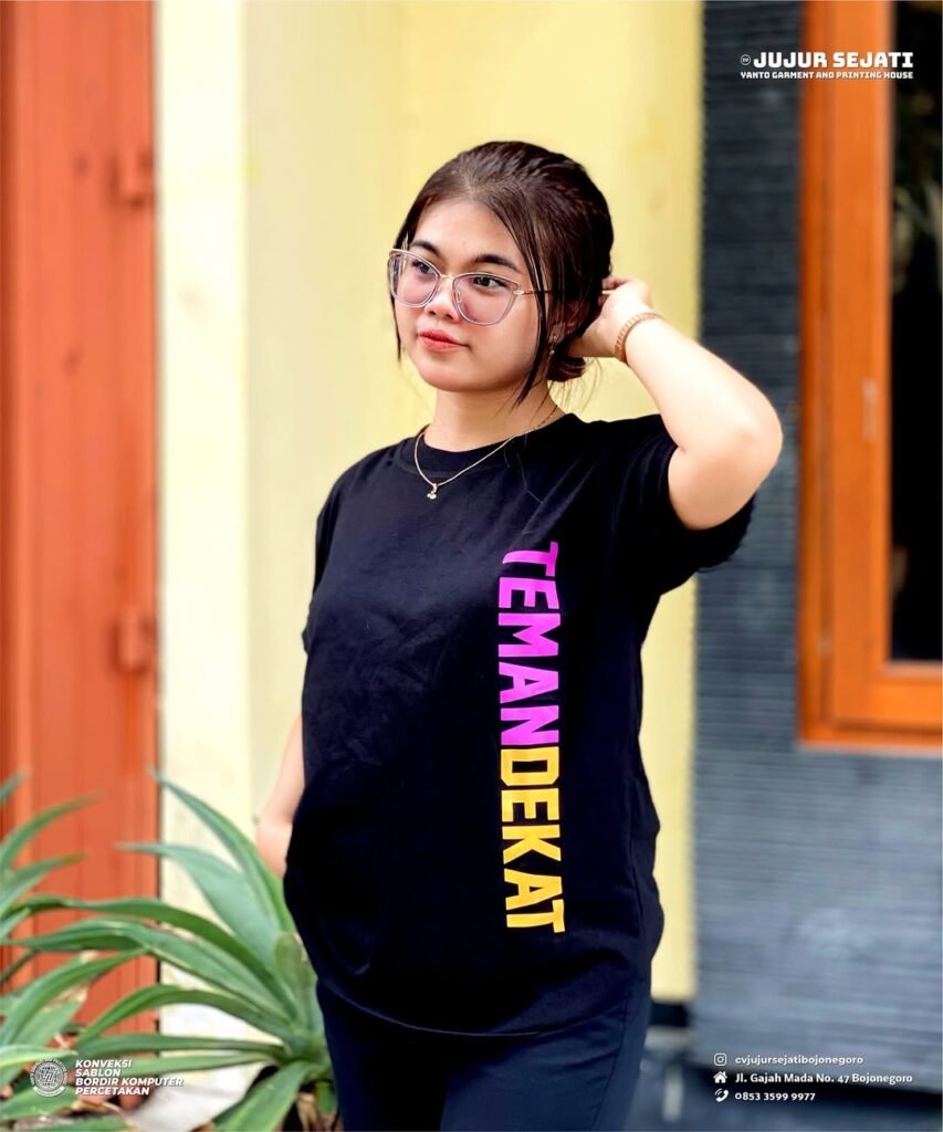 KAOS BERKUALITAS DI BOJONEGORO