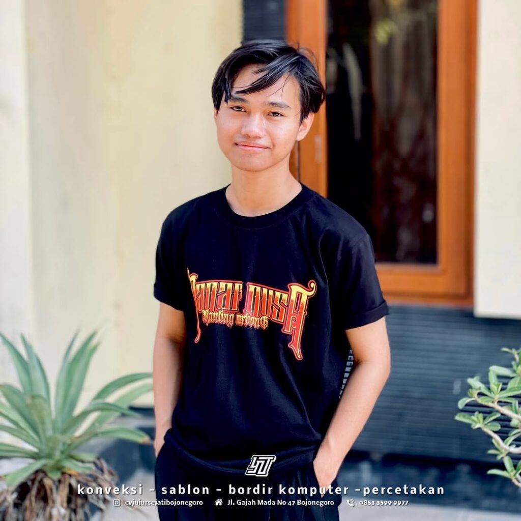 KAOS BERKUALITAS DI BOJONEGORO