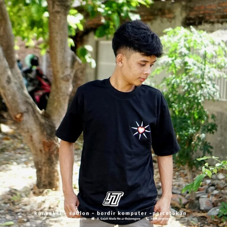 KAOS BERKUALITAS DI BOJONEGORO